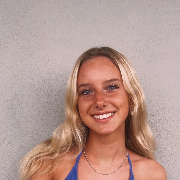 Meet your Posher, Nora - Picture 1 of 1